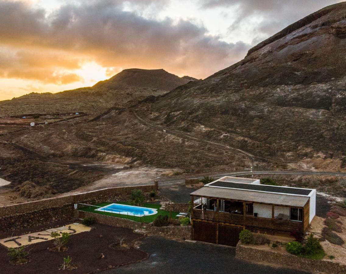 Tayu Eco Villa Villaverde  Luaran gambar